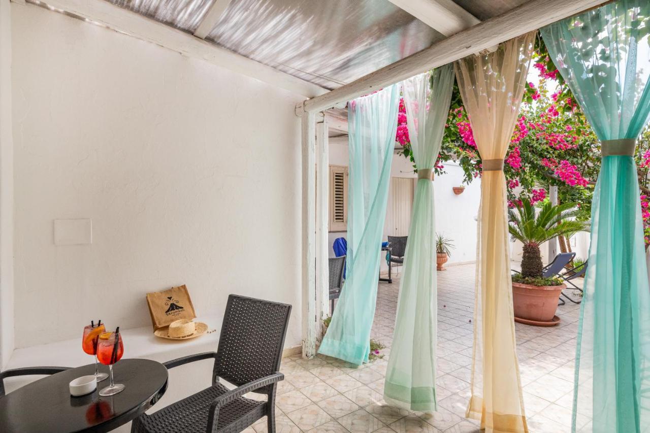 Stromboli Central Family Apartment - 3 Double Rooms Εξωτερικό φωτογραφία