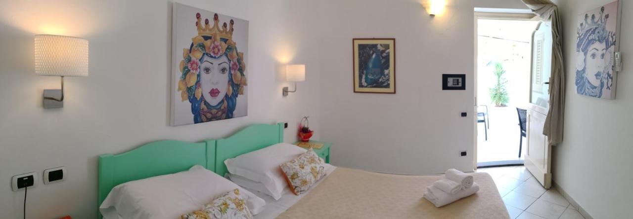 Stromboli Central Family Apartment - 3 Double Rooms Εξωτερικό φωτογραφία