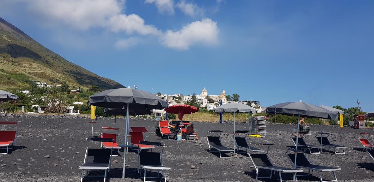 Stromboli Central Family Apartment - 3 Double Rooms Εξωτερικό φωτογραφία
